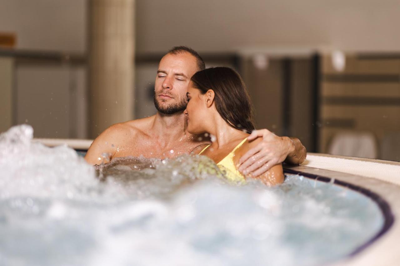Rubin Relax Apartman Sarvar Bagian luar foto