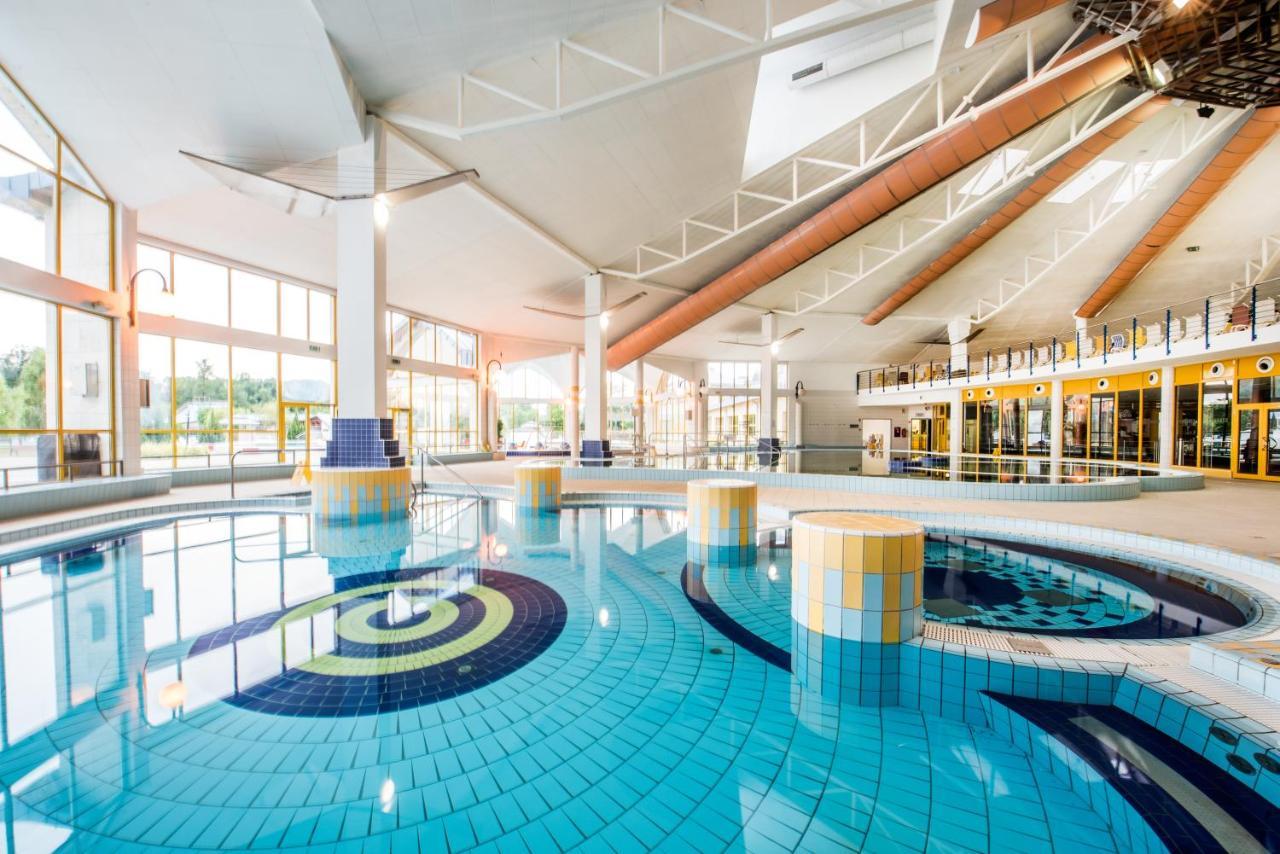 Rubin Relax Apartman Sarvar Bagian luar foto